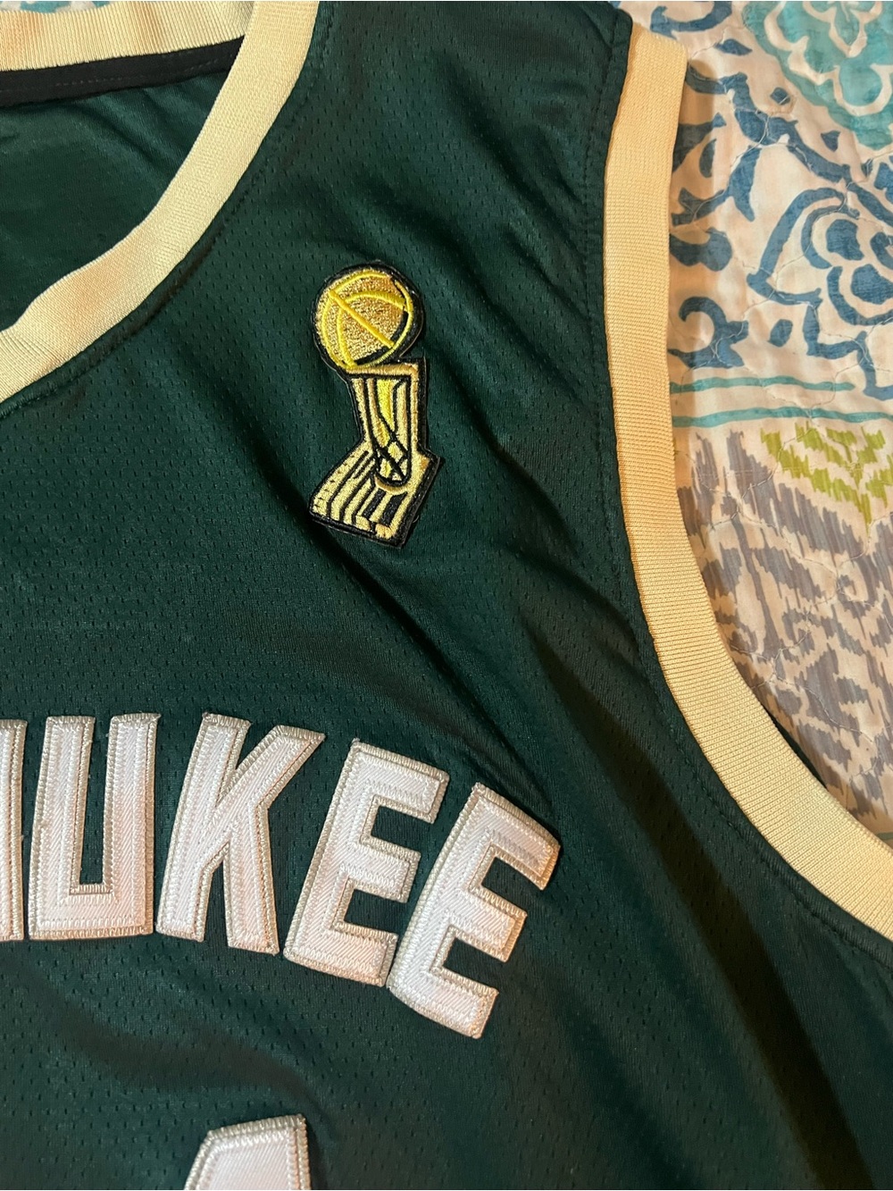 Nike Milwaukee Bucks Dark Green #34 Basketball Jersey 3XL fits like a 2XL - Picture 3 of 9